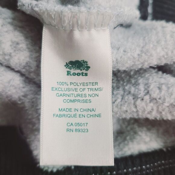 Roots Hoodie Sweatshirt‎ M Gray Athletic Goods Sweater Knit Warm Pocket Pullover - Picture 8 of 10